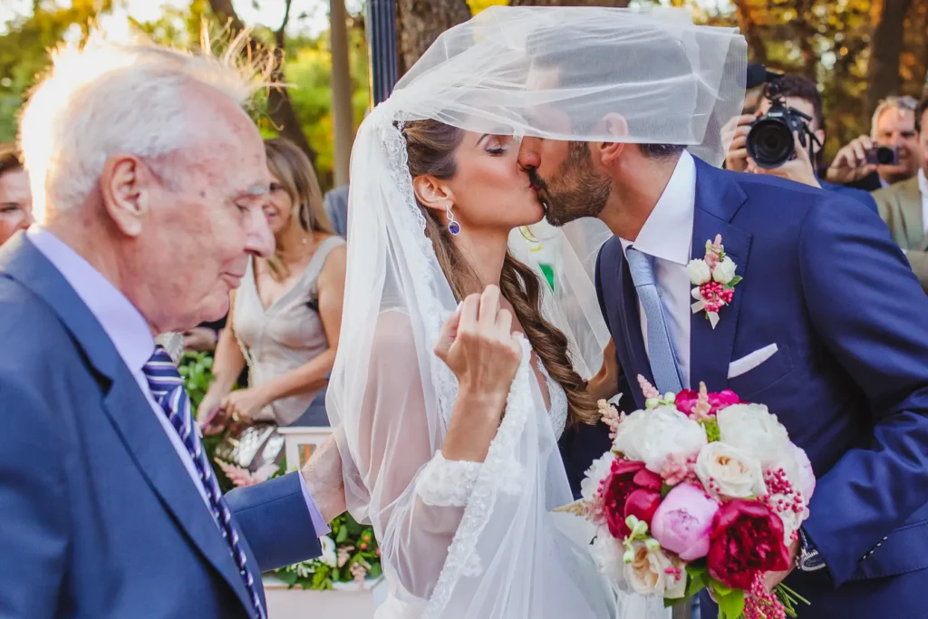 Φωτογραφιση γαμου Island Athens Riviera 2113 - Island Athens Riviera, The Margi, γάμου στο Island, Island Athens